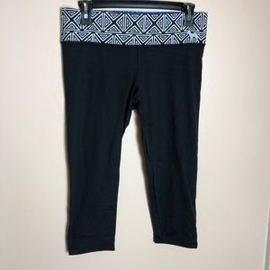 PINK by Victoria’s Secret Cropped Leggings